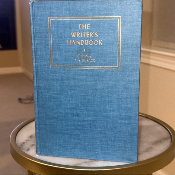 “The Writer’s Handbook” edited by A. S. Burack (1959, The Writer Inc.) - Picture 2 of 10